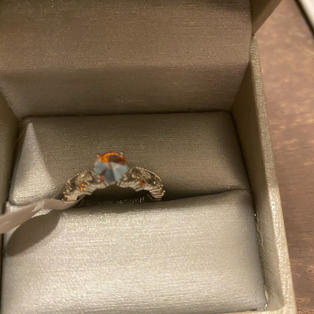 Fragrant Jewels WANDERLUST Swarovski Ring Size 7